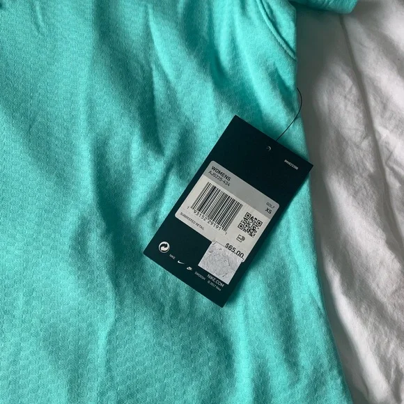 Women’s Mint Nike QZ Performance Shirt - Picture 4 of 8